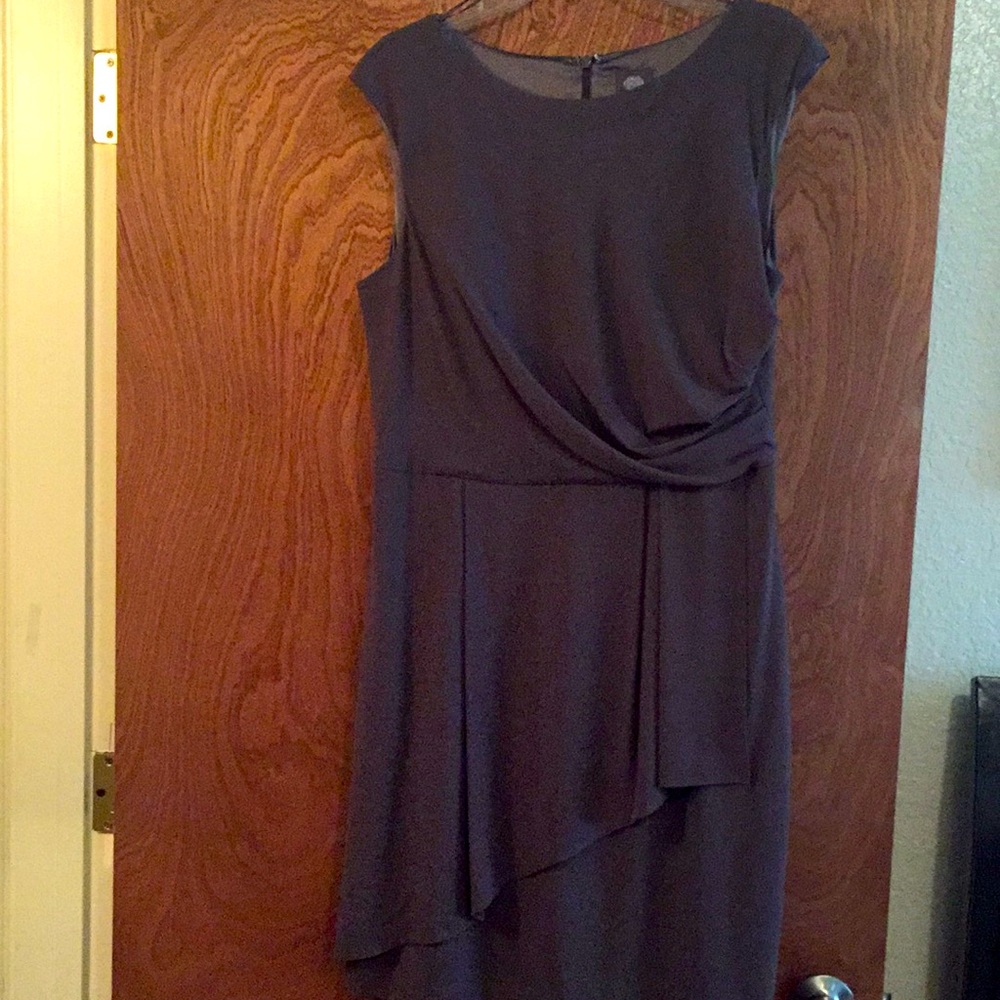 Final Price/Vince Camuto Dress$13